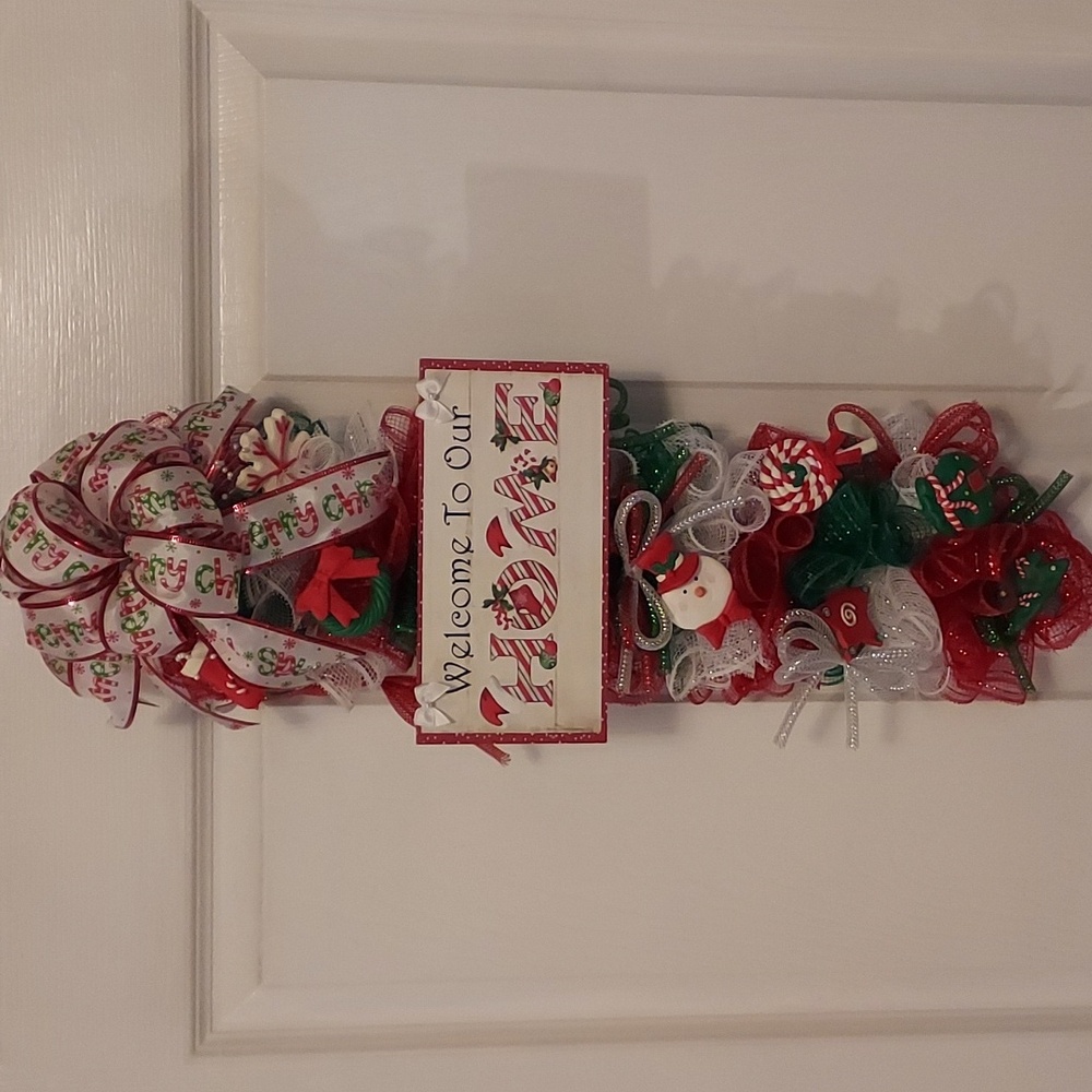 Christmas Door Hanger Decoration " Welcome To Our Home "